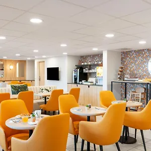3* Aparthotel Residhome Aeroport